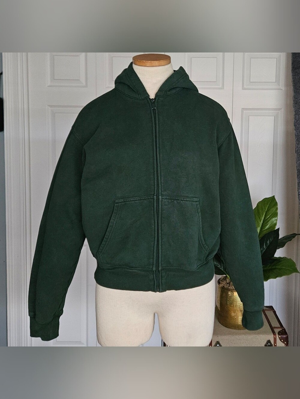 Aritzia Cozy Sweatfleece Perfect Zip Hoodie Forest Green Size S